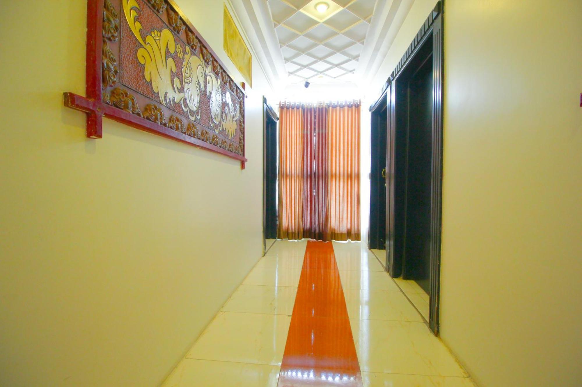 Hotel Upasana راجكوت المظهر الخارجي الصورة