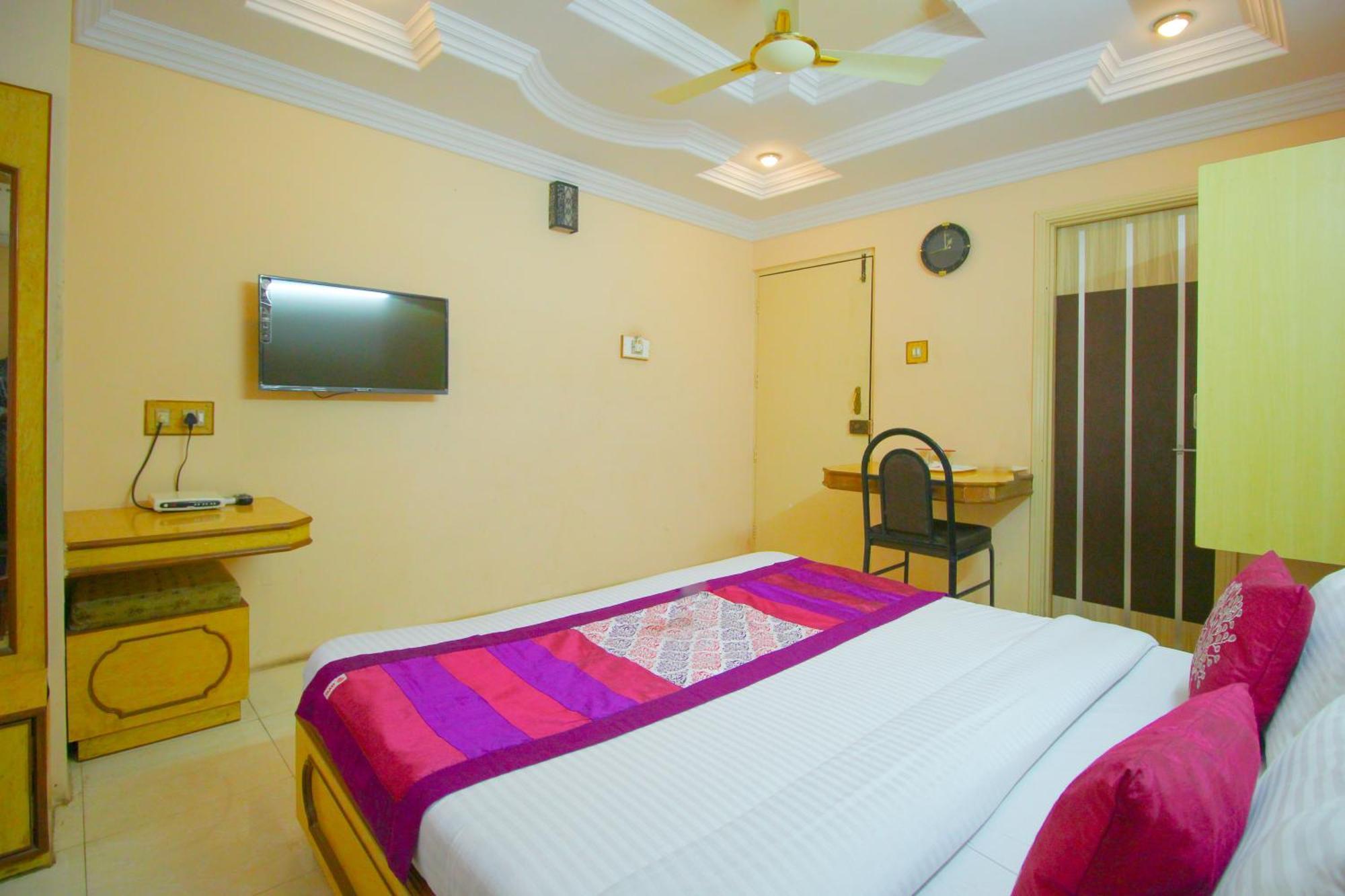 Hotel Upasana راجكوت المظهر الخارجي الصورة